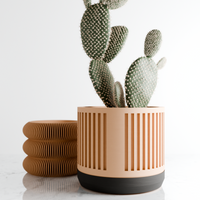 Heritage Planter in Natural Wood